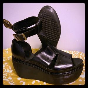 Dr Martens’ Airwair Black Chunky Sandals